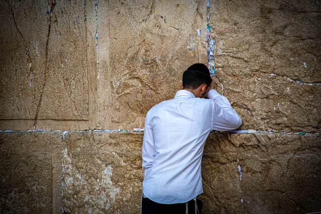 the-western-wall-4598836_1920.jpg