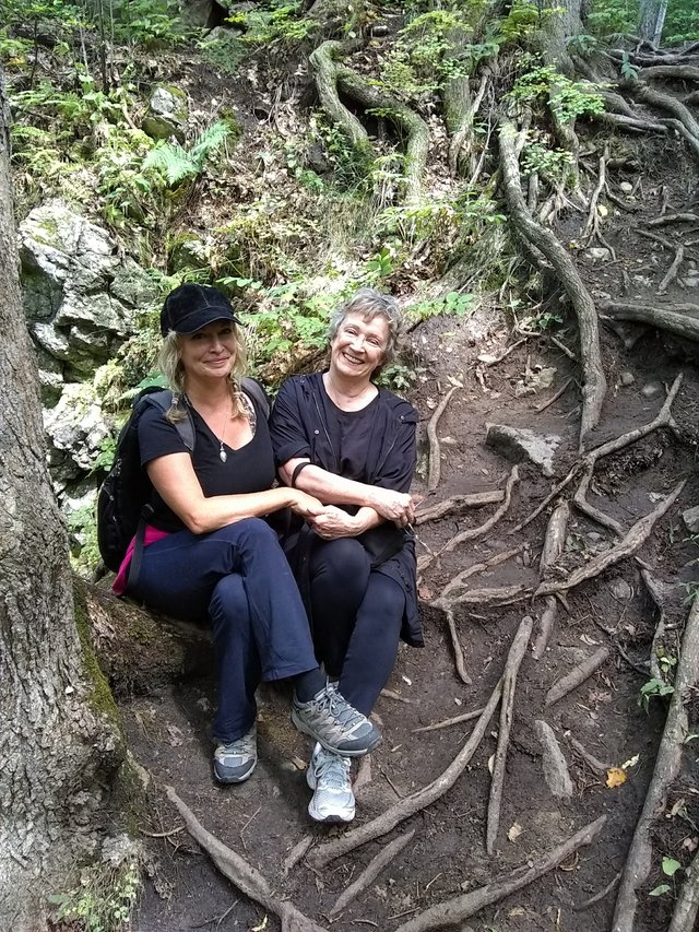 Gatineau Hike 19c.jpg