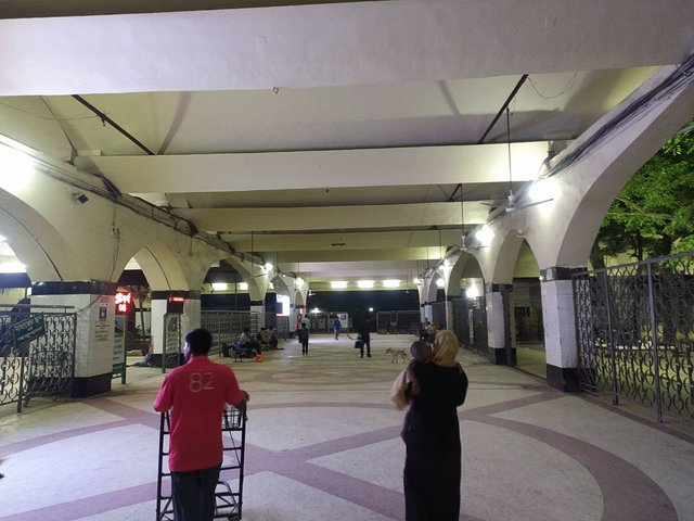 05.jpg