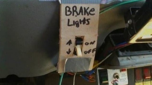 redneck brake lights.jpg