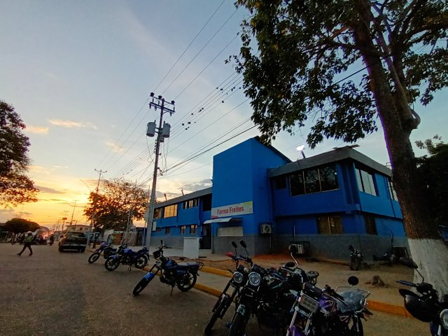 20250401_182130.jpg