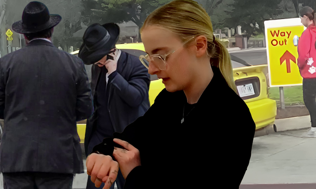 vlcsnap-2025-09-03-23h57m43s153.png