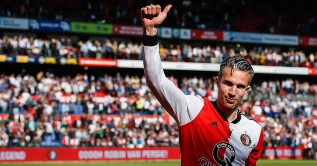 Robin-Van-Persie-Feyenoord.jpg