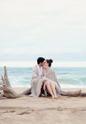 a4ca9f5faa1910724120e4ff9cd979ea--couples-beach-photography-beach-couples.jpg