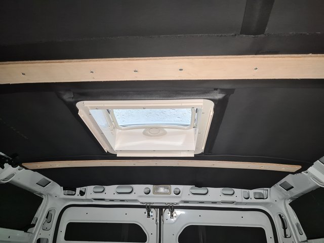 Projekt Campervan (10).jpg