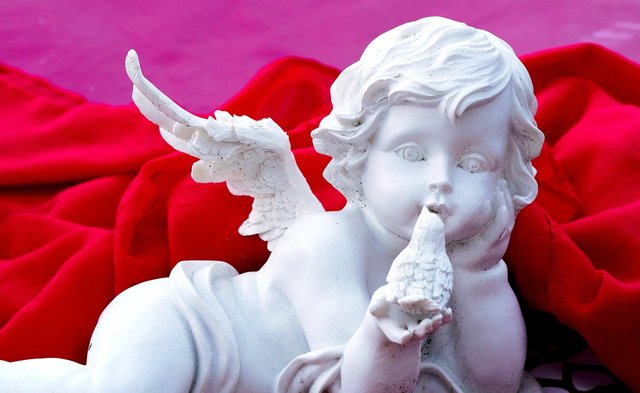 angel-statue-6995289_1280.jpg