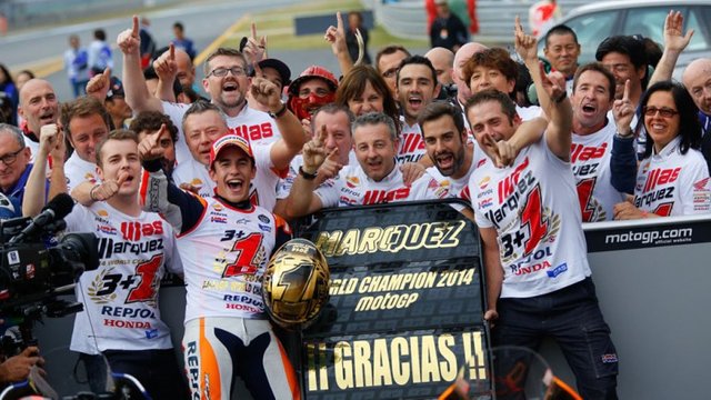 16-53-02-Marquez-juara-MotoGP.jpg