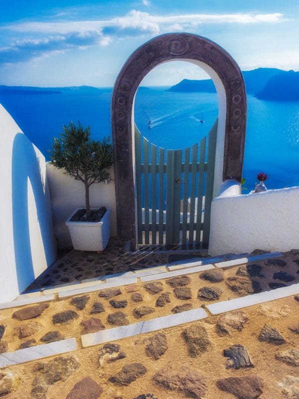 about-santorini-gate.jpg