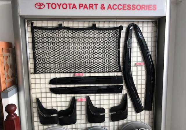 Toyota Dunia Barusa_02.jpg