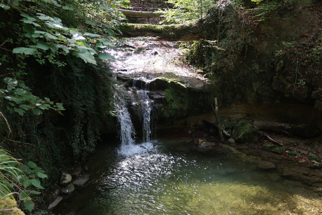 waterfall.jpg