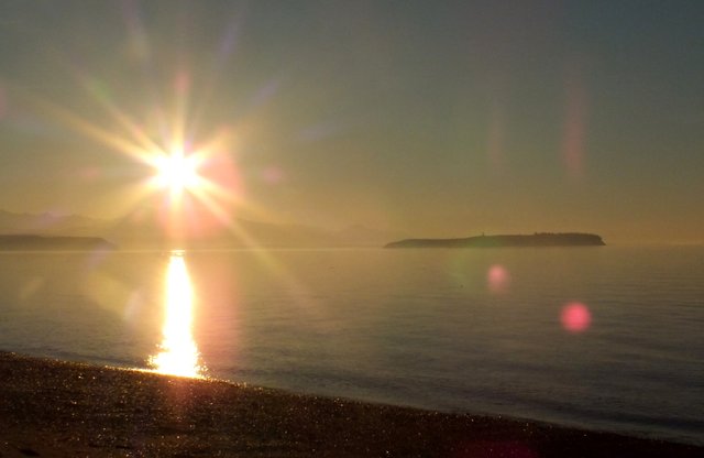 1209-Beach-LensFlare.jpg