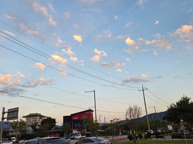 20250930_180829.jpg
