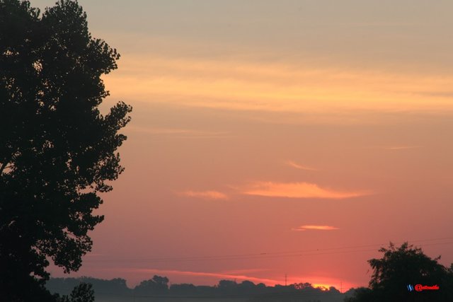 sunrise dawn clouds colorful SR0133t0.JPG