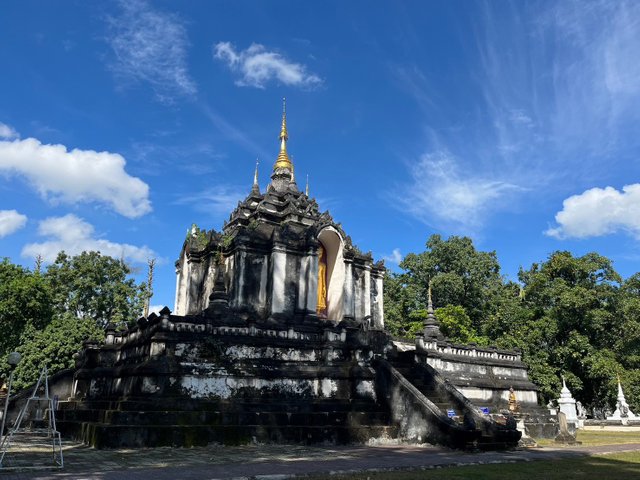 Wat Phra Yuen4.jpg