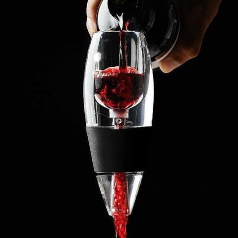 mini-red-wine-aerator-filter-essential-equipment-for-wine-enthusiast-1_740x_af02553c-0174-46fe-98be-6bf4d6694f0b_large.jpg