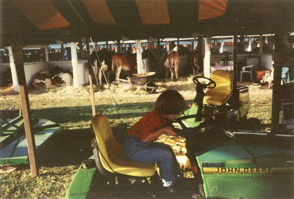 Lee Fair crop Sept. 1994.jpg