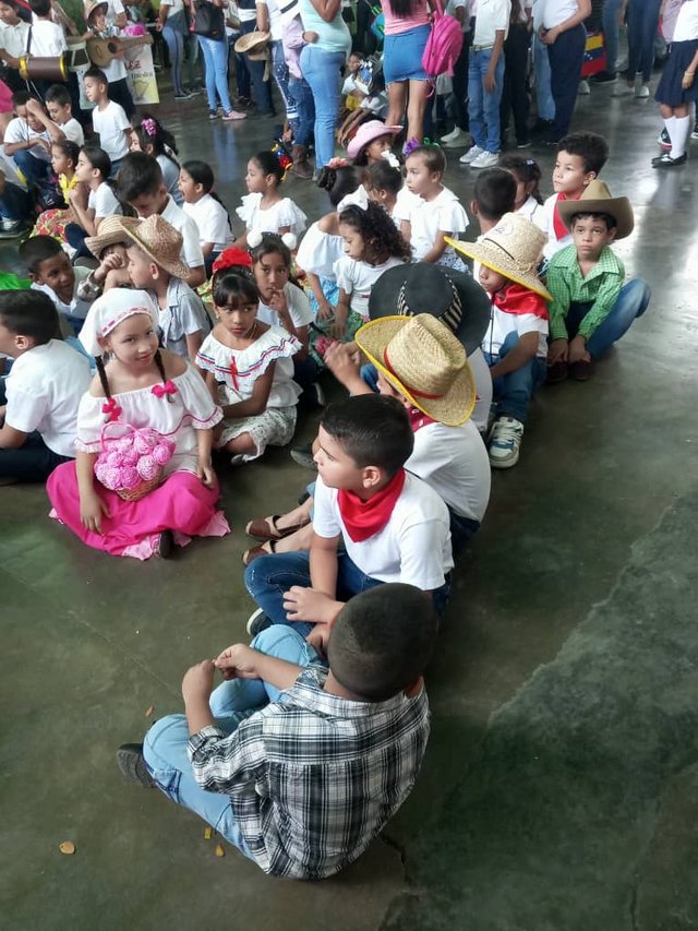 Imagen de WhatsApp 2025-04-04 a las 20.05.48_29993bf8.jpg