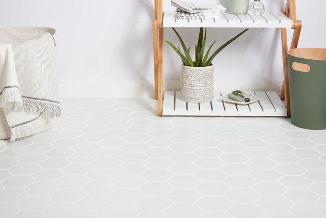 porcelain-floor-tile-advantages-and-disadvantages-1314703_0456-fb03c4c00c274d92ac7413b35b9b0f5b.jpg