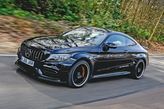 1-mercedes-amg-c-63-s-coupe-2019-rt-hero-front.webp