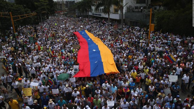 190212202657-nat-pkg-marchas-venezuela-full-169.jpg