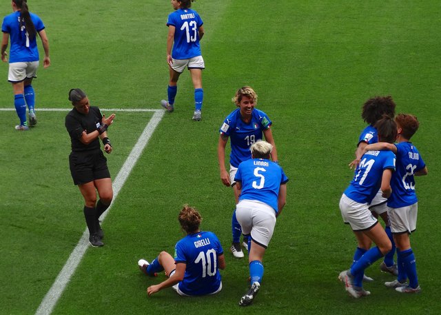 Italia_Team_(Women_World_Cup_France_2019).jpg