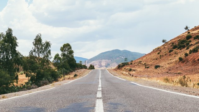 desert-landscape-road-50629.jpg