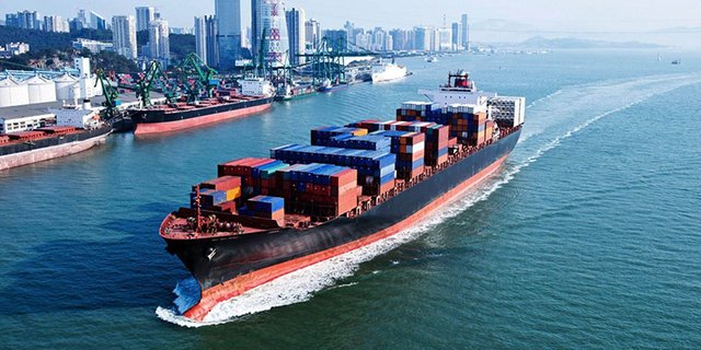 Role of a ship management company in the UAE.jpg