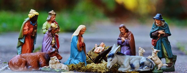 christmas-crib-figures-1060026_960_720.jpg