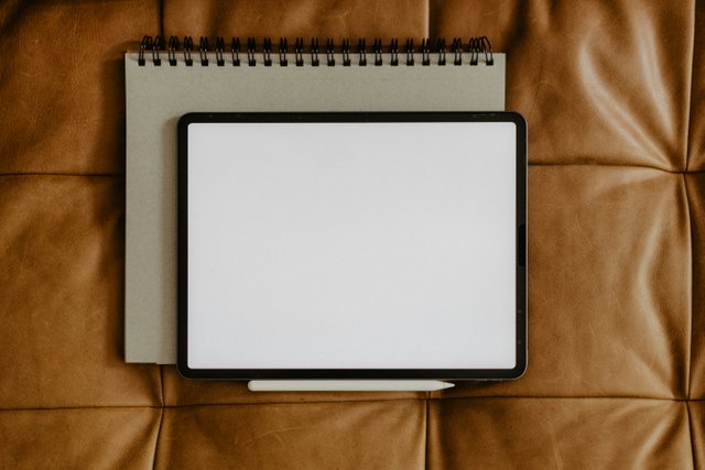 kelly-sikkema-rwwwqt0mk9s-unsplash.jpg