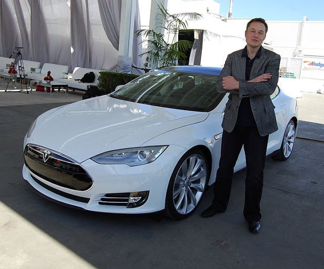 Elon_Musk_Tesla_Factory_Fremont_CA_USA_8765031426.jpg