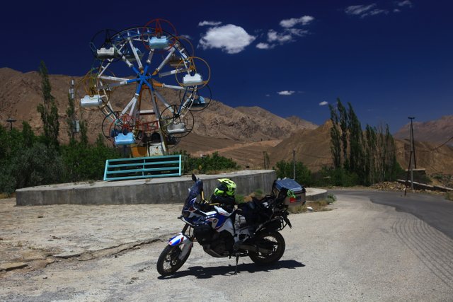 riesenrad in the desert with motorcycle.jpg