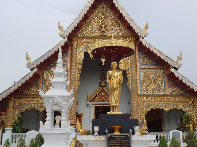 Wat Phra Singh6.jpg