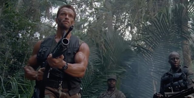 Arnold-Schwarzenegger-Predator.jpg