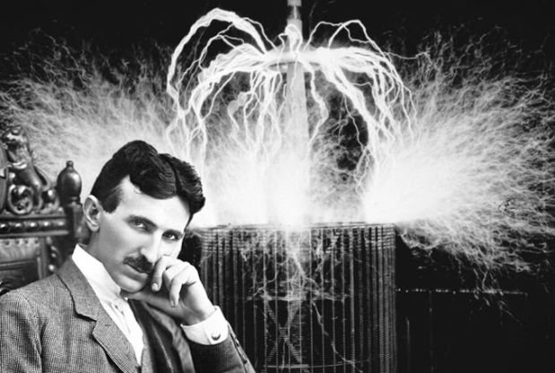 Nikola-Tesla1-indigodergisi.jpg