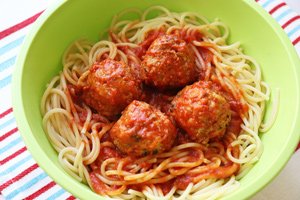 quick-easy-spaghetti-meatballs-recipe.jpg