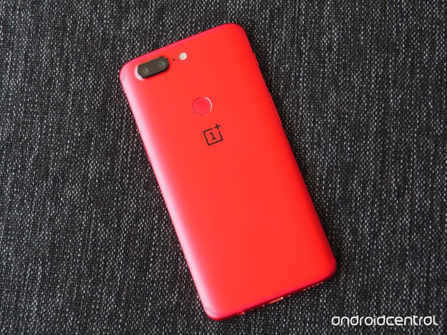 oneplus-5t-lava-red-6.jpg