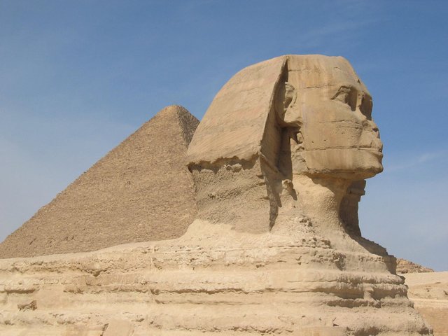 sand-desert-statue-pyramid.jpg