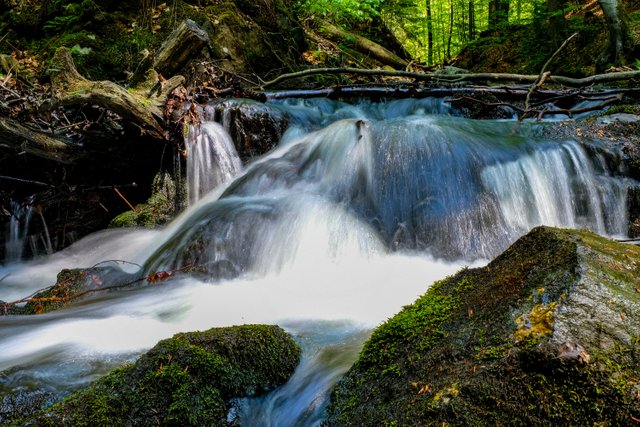 Priesnitz waterfalls.jpg