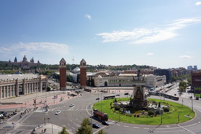 Barcelona_Cityscapes_001_s.jpg