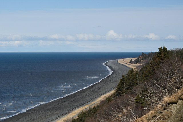 DSC_6128 looking down at beach resized 1200 x 800.jpg