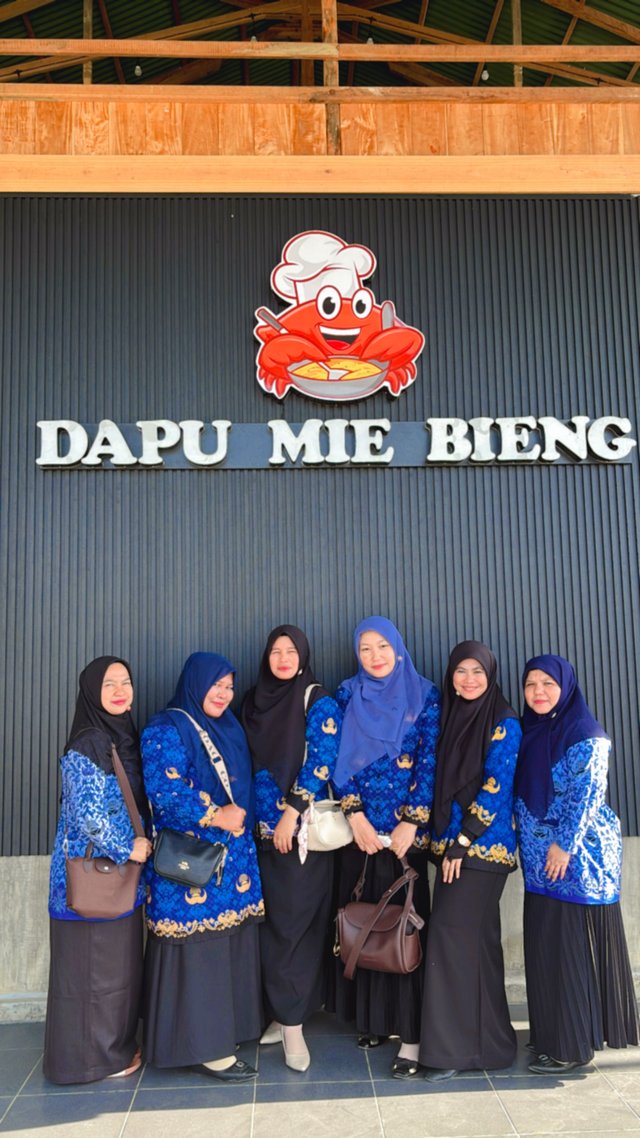 08DD04C6-E6D7-4CB3-9D53-D2858BD2A9C6.jpeg