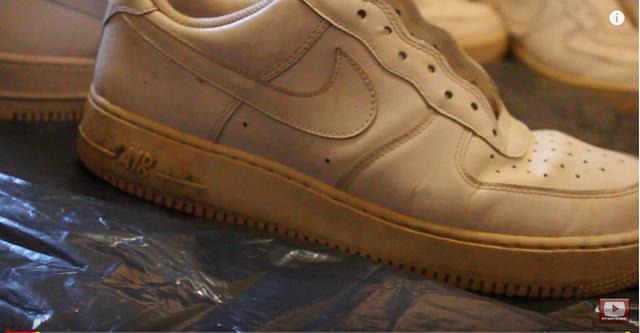 how to clean yellow air forces