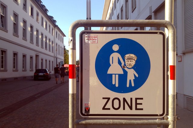 schild.JPG