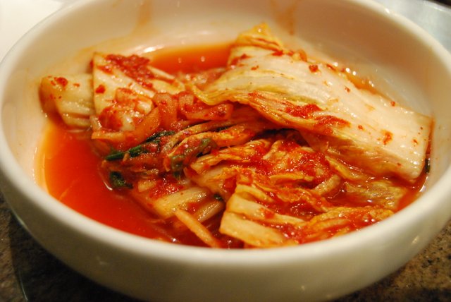 Korean_cuisine-Kimchi-02.jpg