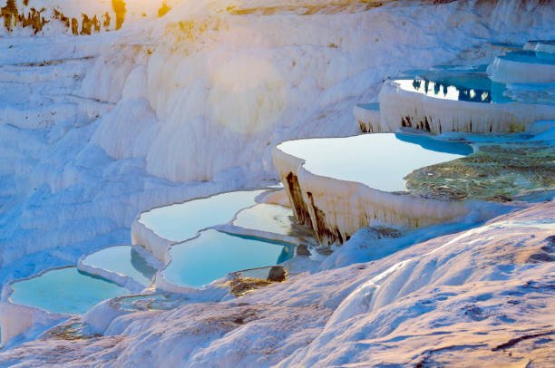 pamukkale-travertine-pools-natural-wonder.jpg