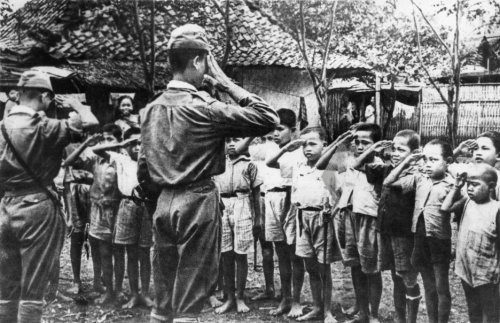 Militer Jepang di Indonesia, 1943. Elsevu..jpg