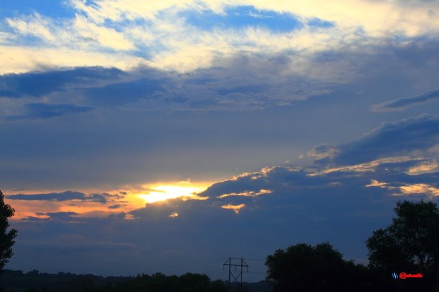 sunrise clouds dawn colorful sky SR0070.jpg