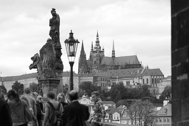 Prague_View_From_the_Bridge_01_s_BW.jpg