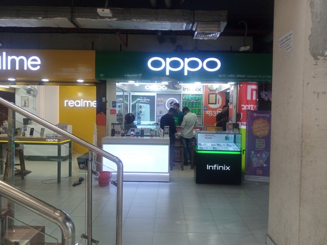 Mobile Shop 2.jpg