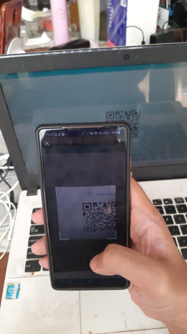 6.trust-wallet-mobile-scan-qr-code.jpeg